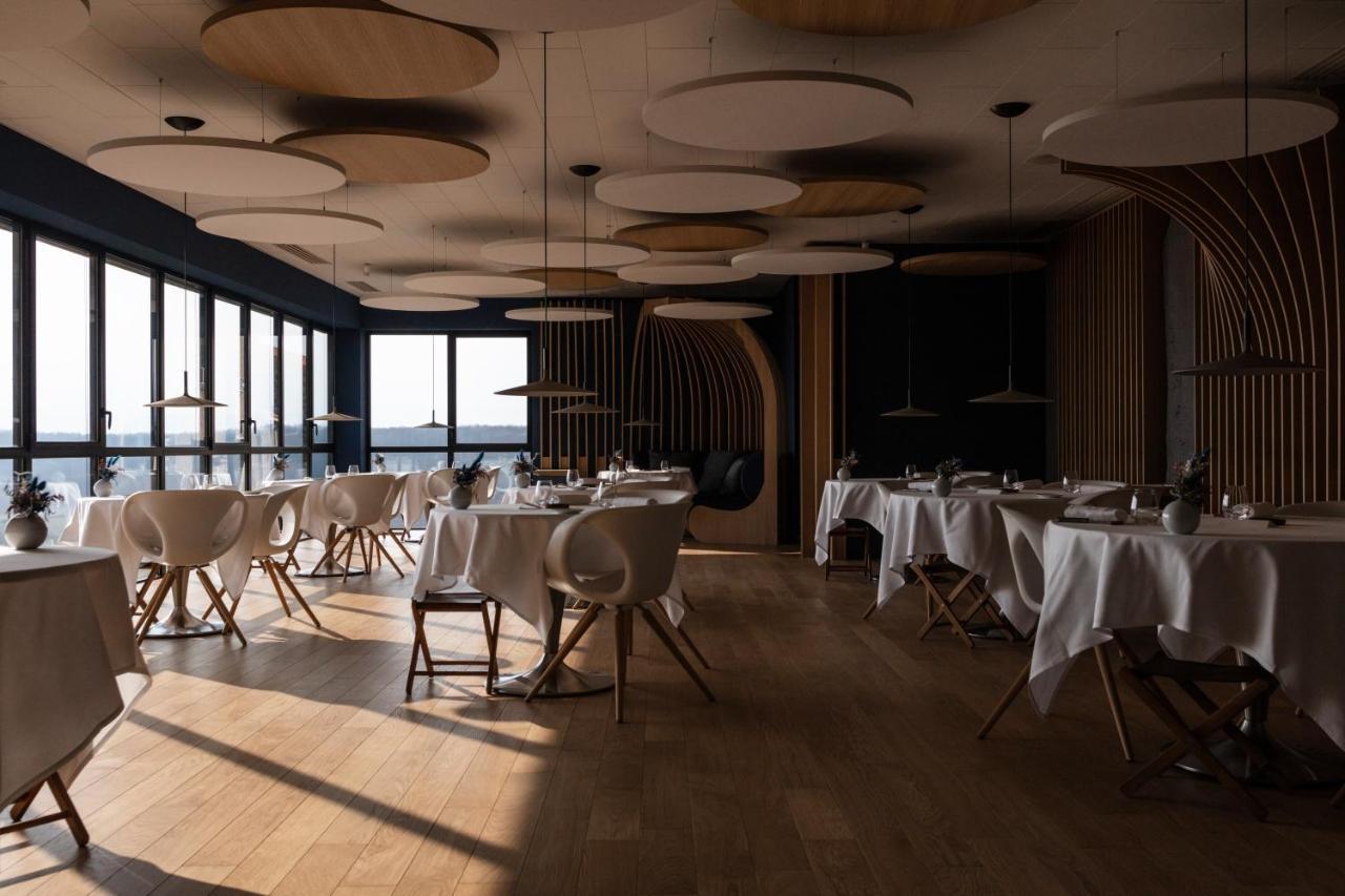 Hotel & Restaurant Origines Par Adrien Descouls - Teritoria Le Broc  المظهر الخارجي الصورة