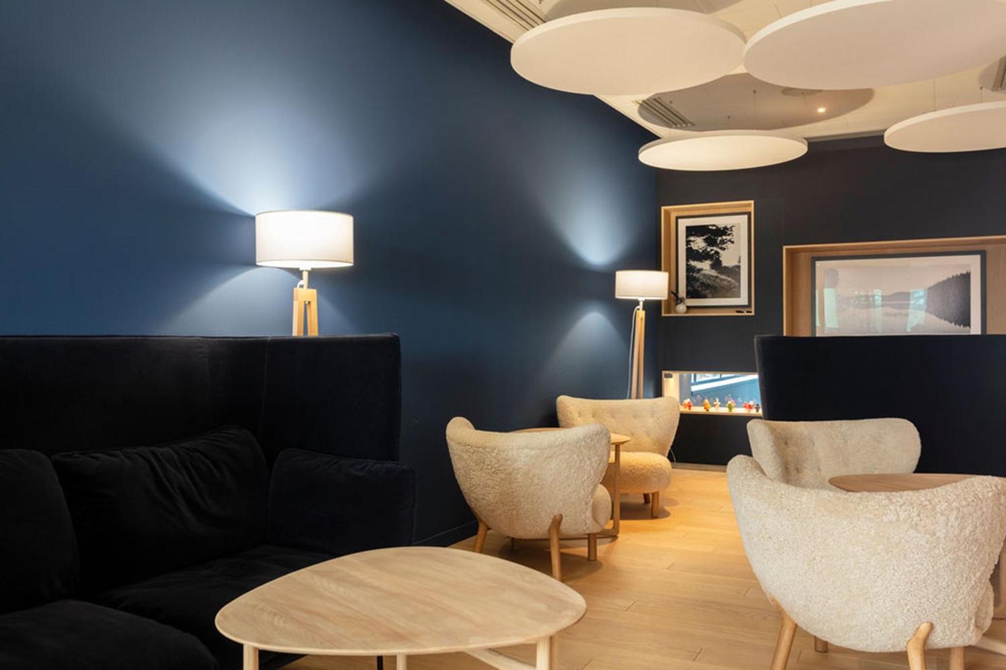 Hotel & Restaurant Origines Par Adrien Descouls - Teritoria Le Broc  المظهر الخارجي الصورة