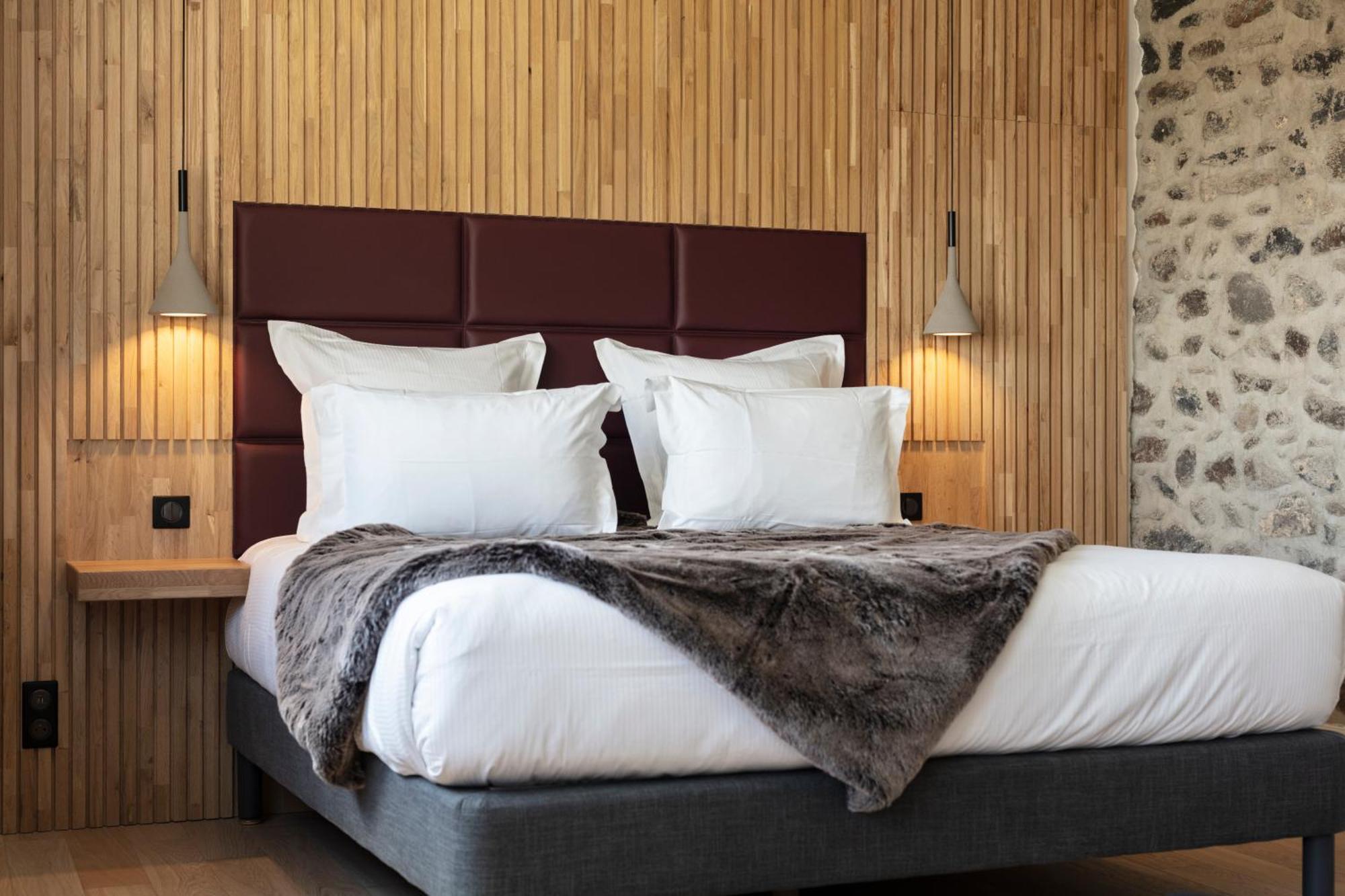 Hotel & Restaurant Origines Par Adrien Descouls - Teritoria Le Broc  الغرفة الصورة