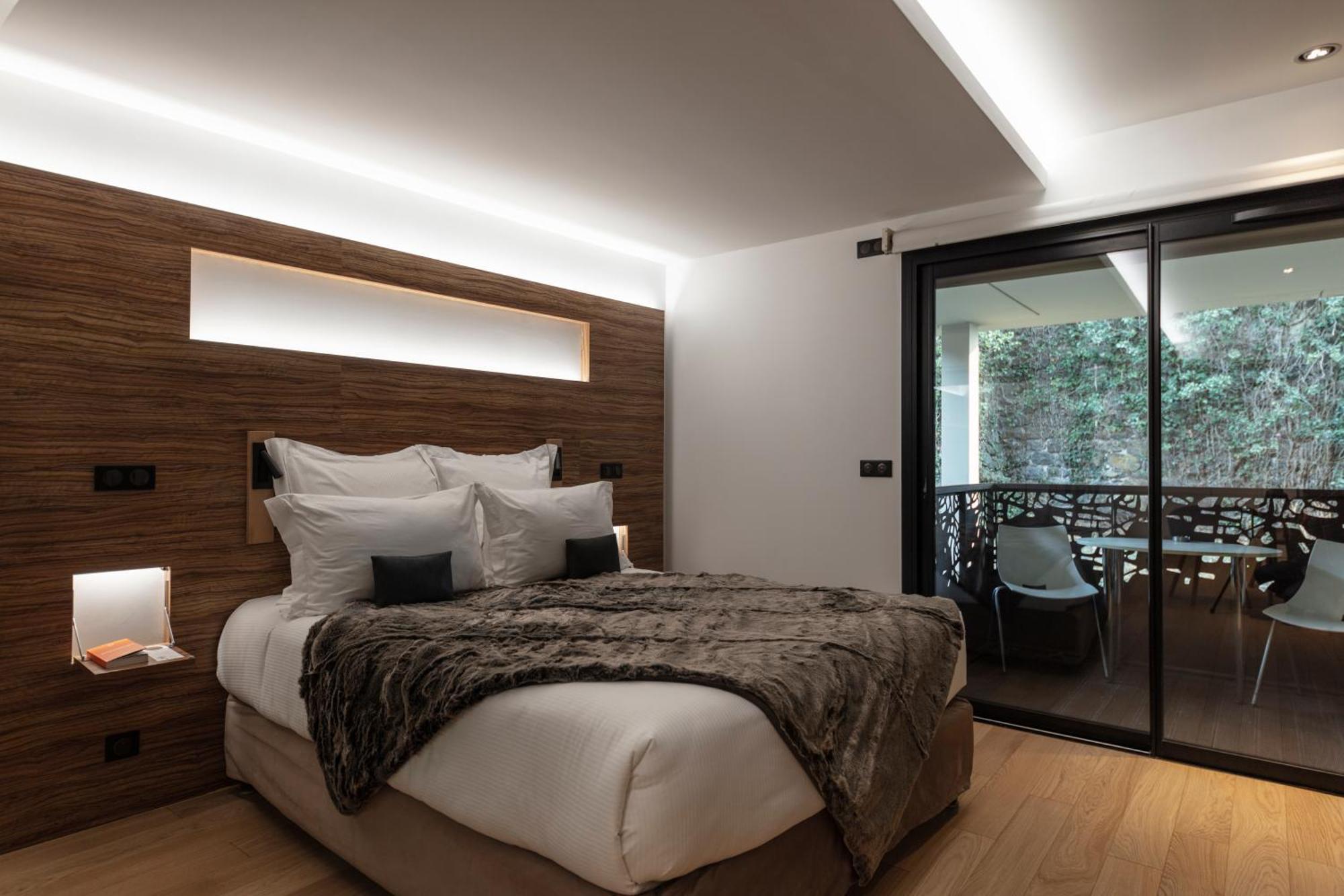 Hotel & Restaurant Origines Par Adrien Descouls - Teritoria Le Broc  الغرفة الصورة