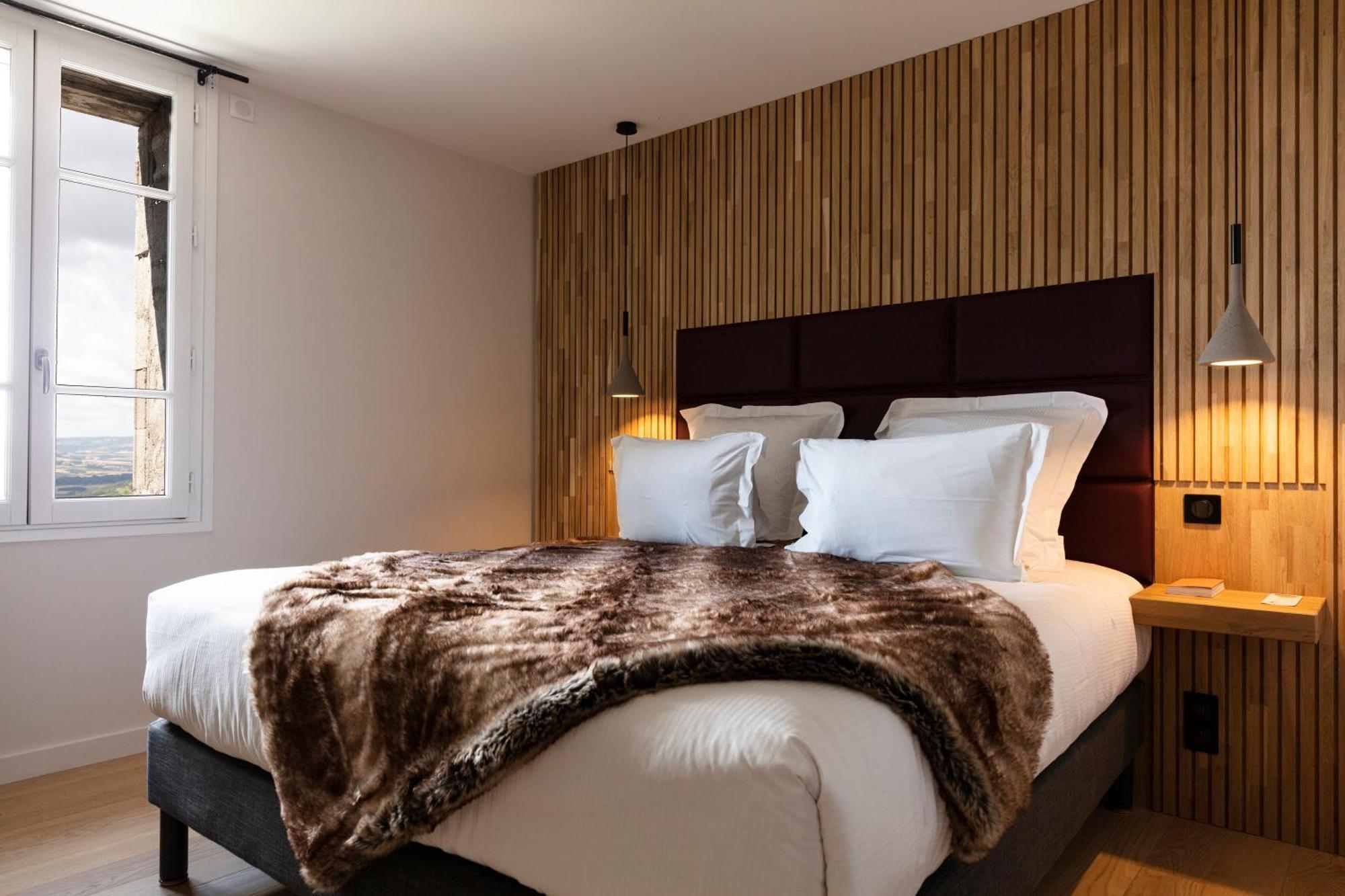 Hotel & Restaurant Origines Par Adrien Descouls - Teritoria Le Broc  الغرفة الصورة