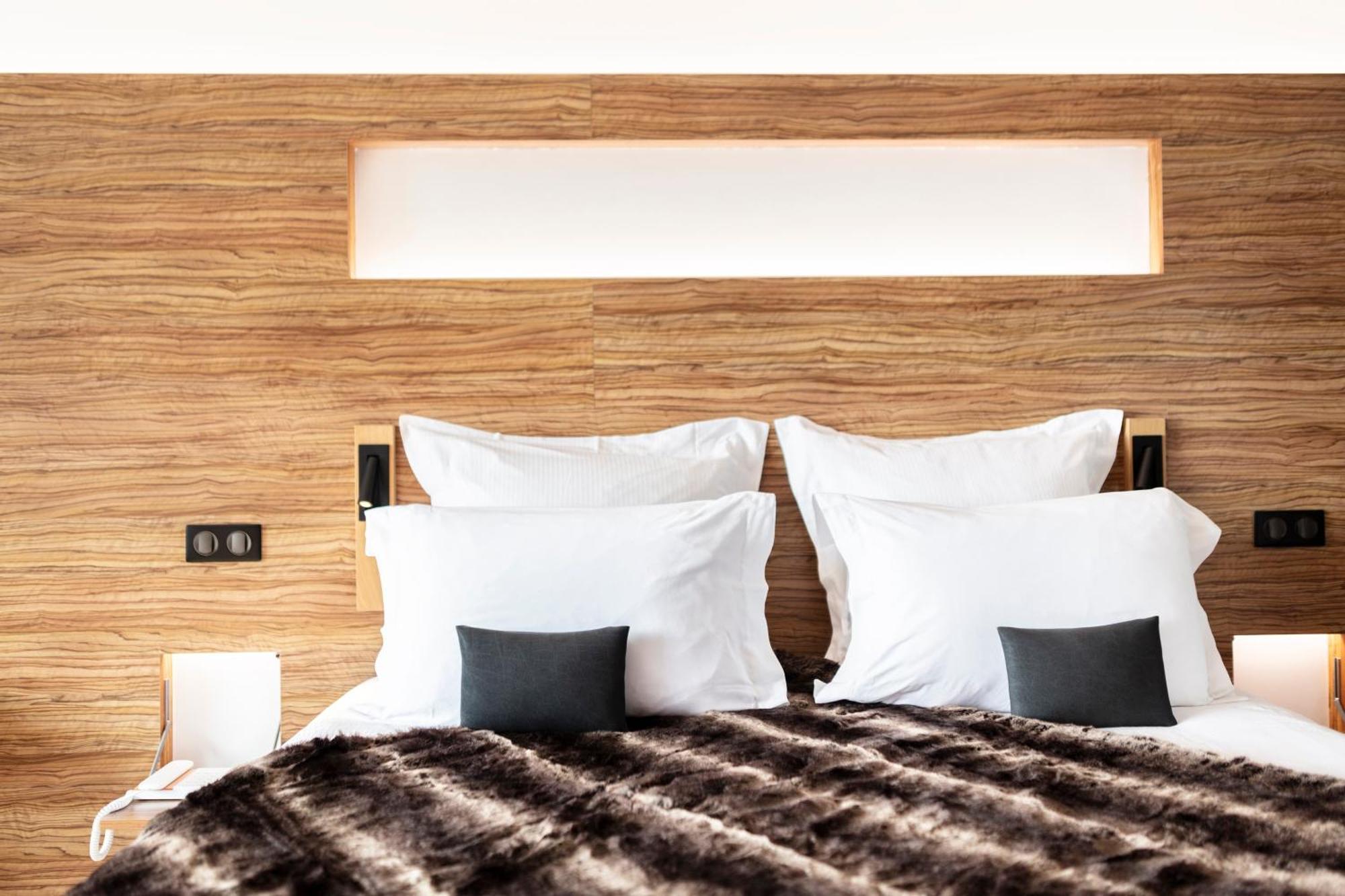 Hotel & Restaurant Origines Par Adrien Descouls - Teritoria Le Broc  الغرفة الصورة